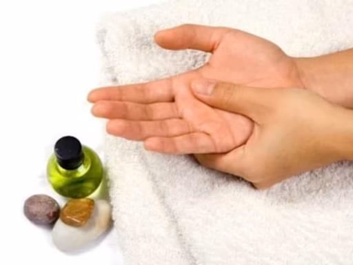 Cd031732460C7D3D3E42B4B25611A937